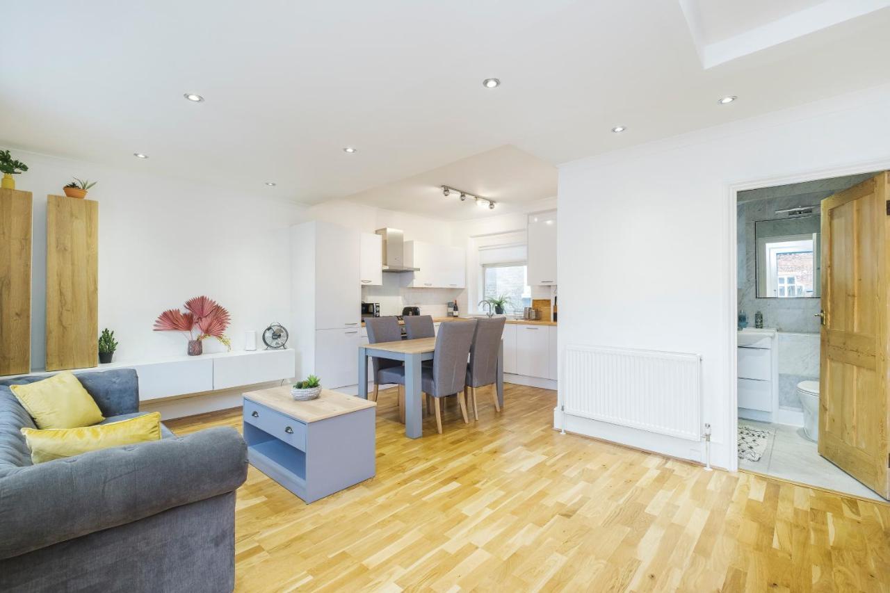 Marylebone Mews - Beautiful 2 Bedroom Flat Londres Exterior foto
