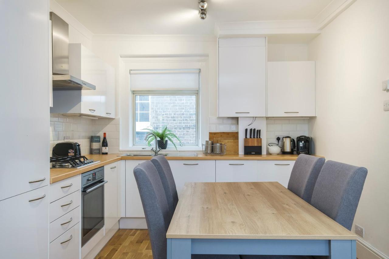 Marylebone Mews - Beautiful 2 Bedroom Flat Londres Exterior foto